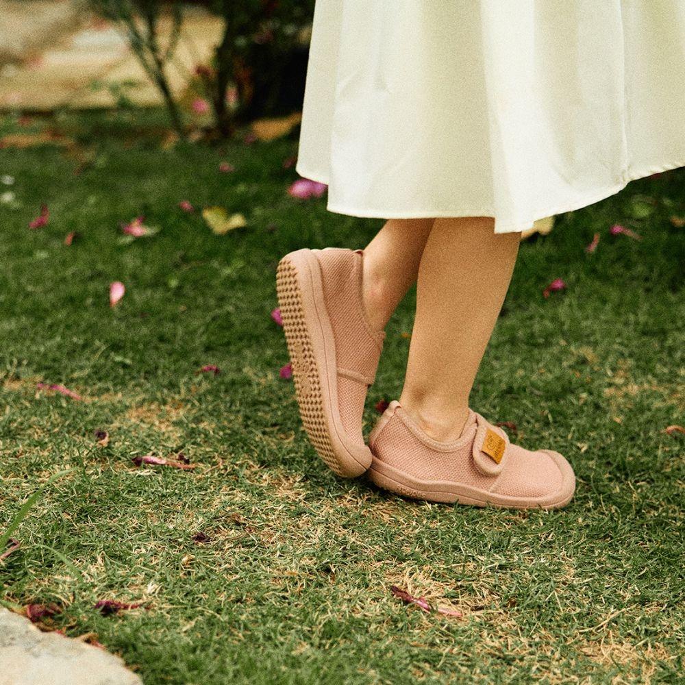 ATTIPAS Skin Shoes PINK